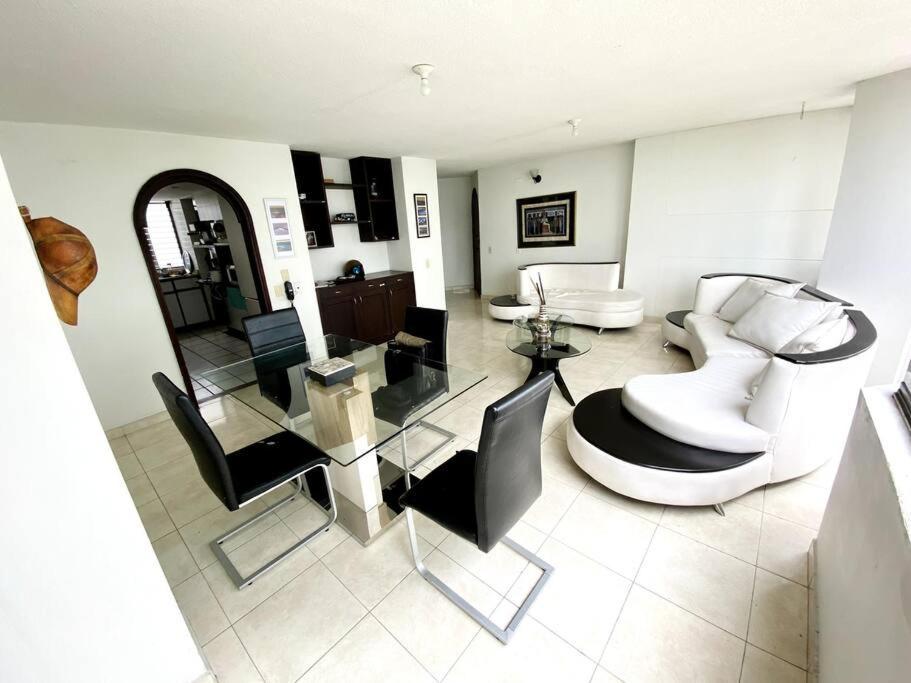 Apartamento Amoblado En Pinares Apartment Pereira Bagian luar foto